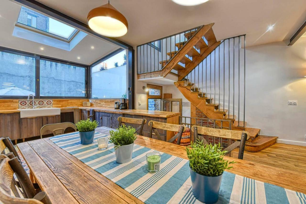 サン＝ドニ Chic And Vintage House With Gardenヴィラ エクステリア 写真