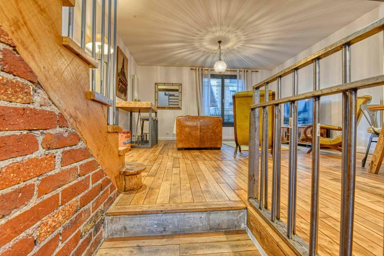 サン＝ドニ Chic And Vintage House With Gardenヴィラ エクステリア 写真